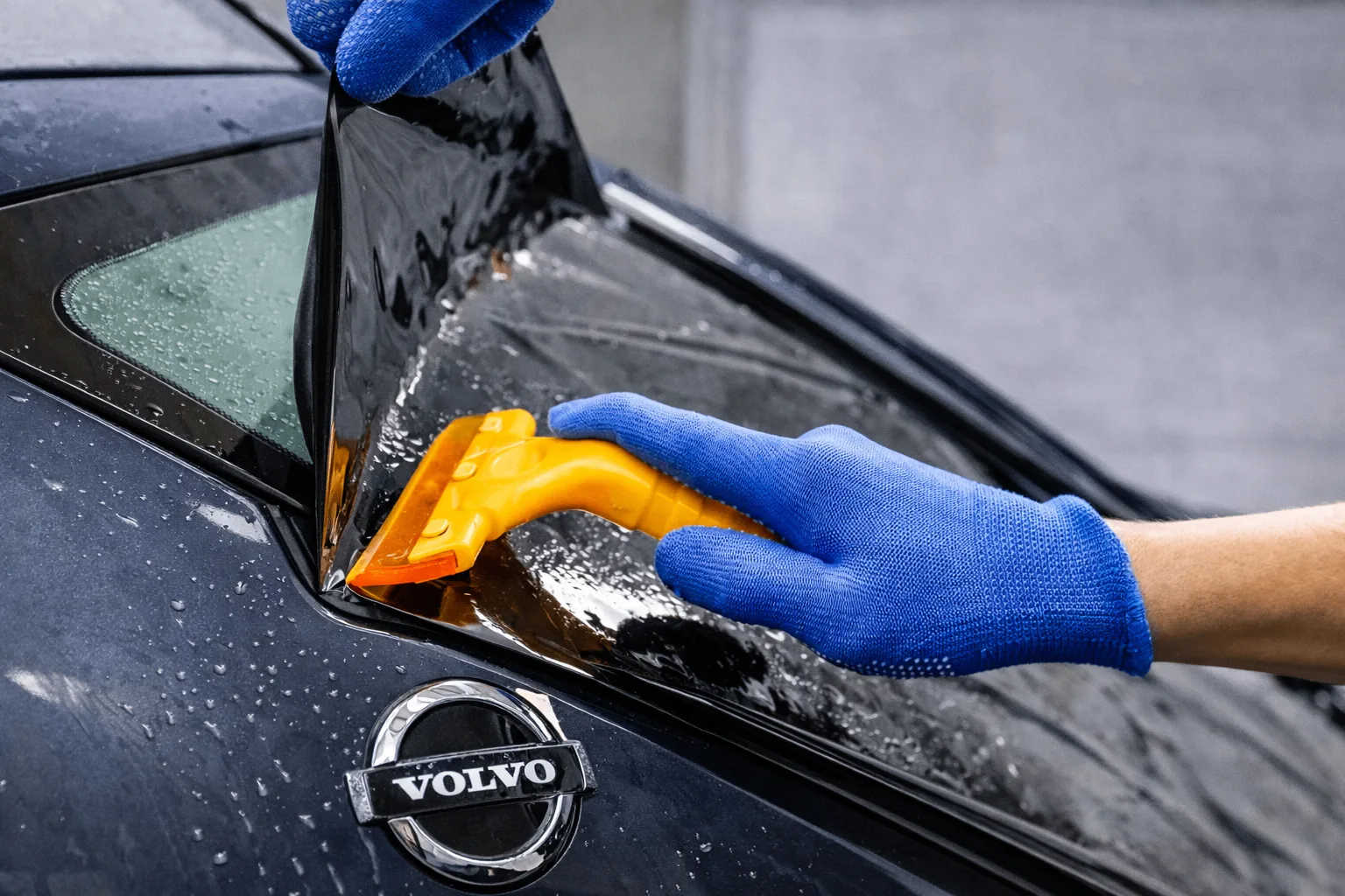 Volvo interieur na auto ramen blinderen in Twente